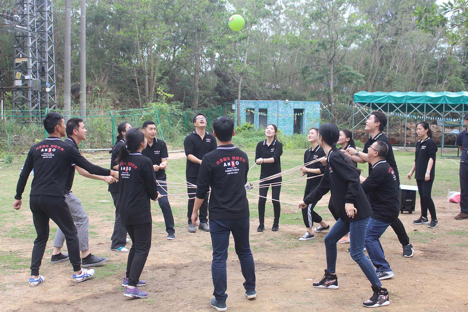 众程企业军校：企业拓展训练需要遵循哪些原则？