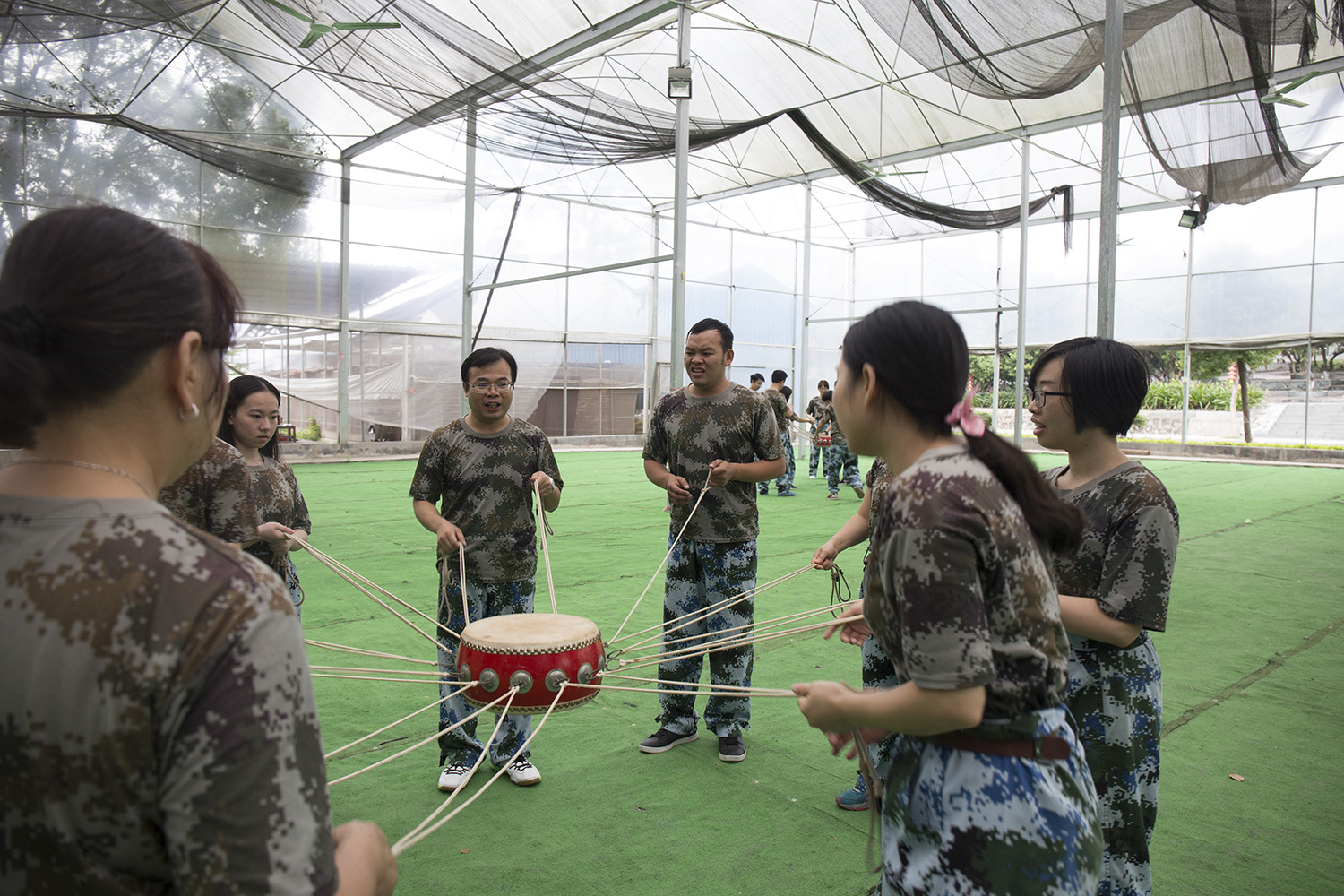 【深圳团建】百孚润户外拓展训练营——超越自我共创卓越